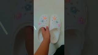 My Favslippers Are Crocs White Colour I Love It The Company Name Is Creoz. You Can Check It Online