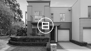 Whitefox - 13 Orion Mews, Port Melbourne