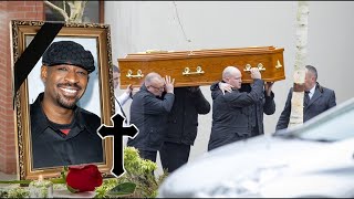 Remember Singer Michael McCary From 'Boyz II Men'? Sadly This Is What Happened To Him. Sad details..
