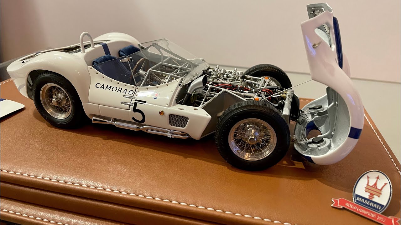 CMC 1/18 Maserati Tipo 61 Birdcage Diecast Opening Model ミニカー