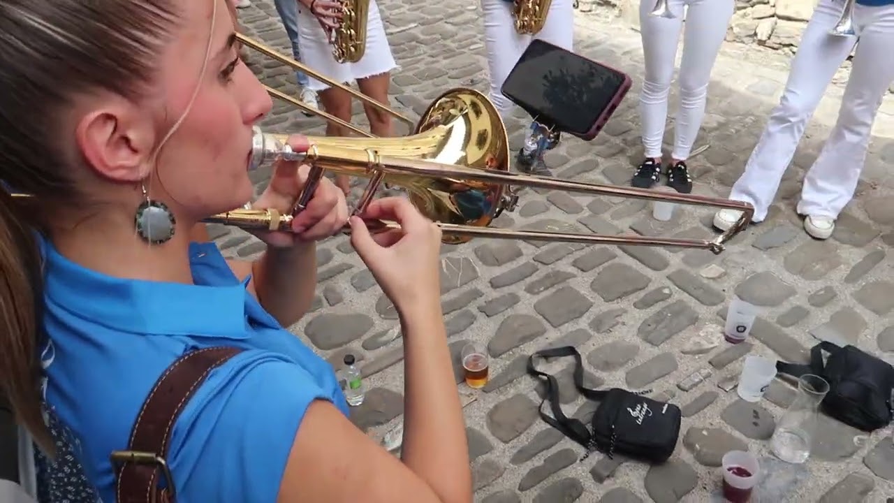 2025-08-13 Fiestas de Roncal - Ambiente en Txarpa IV