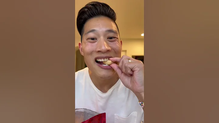 I spent $100 on Taiwanese snacks 😋 - DayDayNews