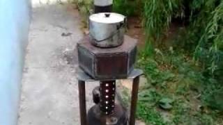 Печка на отработке греет и варит 1Waste oil stove