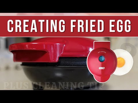 Making A Fried Egg In A Dash Mini Griddle 