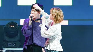 191001 AKMU(악동뮤지션) "Dinosaur" 4K 직캠(Fancam) @경희대 국제캠퍼스 축제