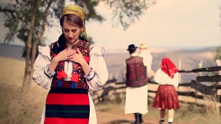 Oana Font - Prins-am drag mândruț de tine || Video Oficial