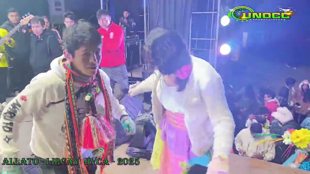 El show de Robert Castro en Allato