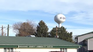 Bottled water donations pouring into Montana town after water-boil advisory issued