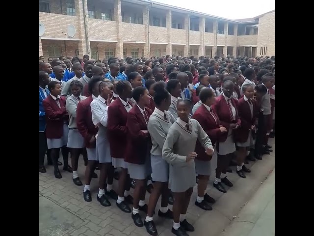 South Africa School Kids Sing Bawo. (FULL VERSION) class=