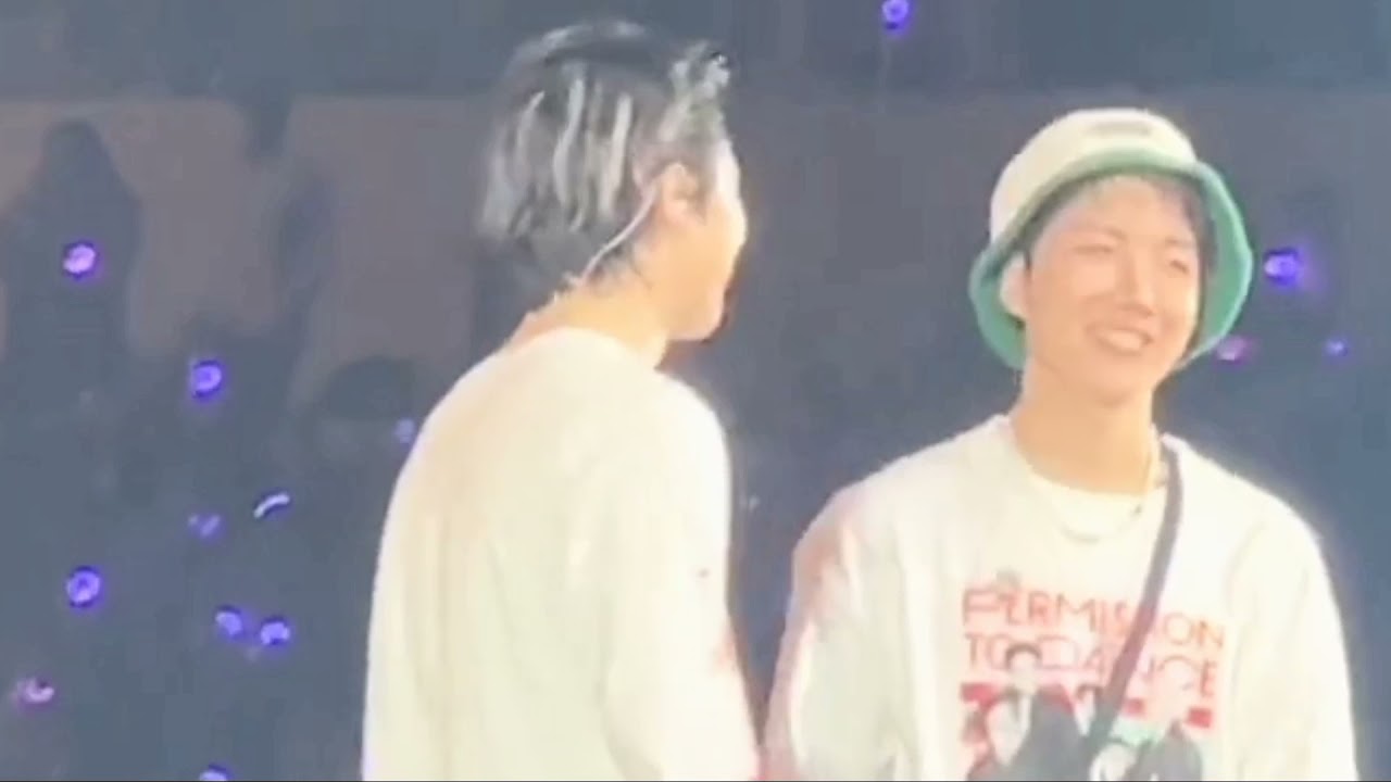 hopemin jihope sofi concert moment...                                              #jihope #hopemin