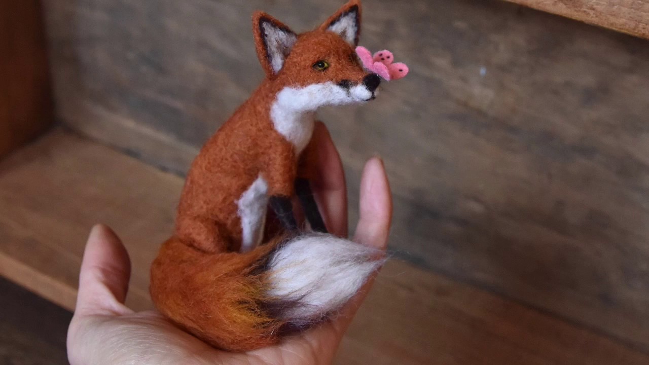 Needle Felting Kit: Sweet & Simple Fox