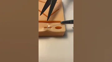 Наложение швов после лапароскопии / Suturing after laparoscopy