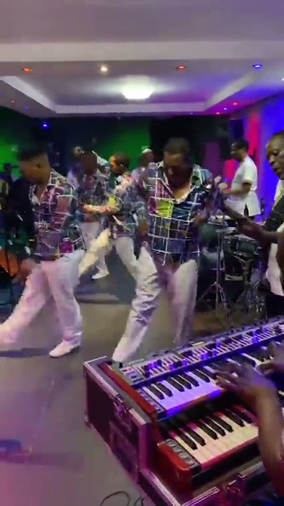 Soul Brothers - Hamba Naye #SoulBrothers #DavidMasondo #Shorts #YouTubeShorts