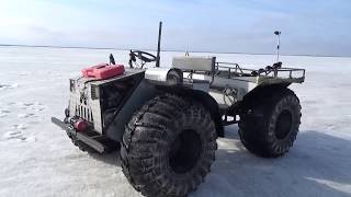 Трактор Чернодарец на льду 12 мая
