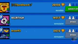 Dost Sanma Her Yüzüne Güleni...💔🥺