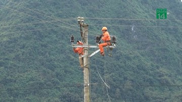 Tết về trên bản vùng cao sáng điện| VTC14