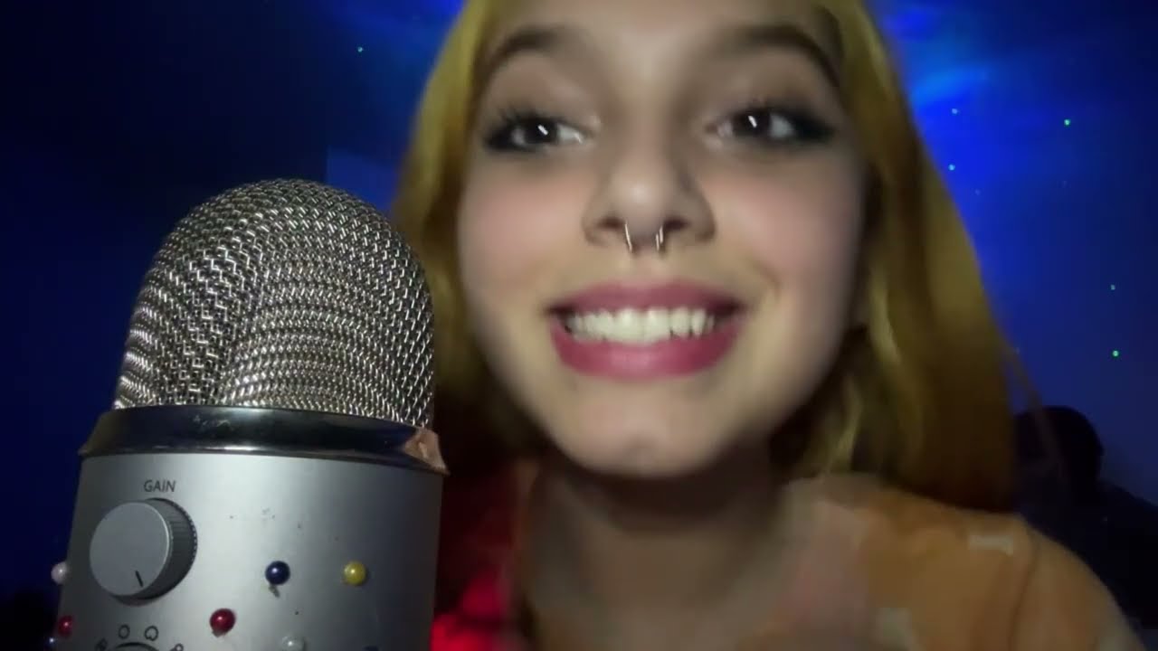 ASMR BROCHAS EN EL MICRÓFONO 🎙️DUÉRMETE RÁPIDO| SOFIWI