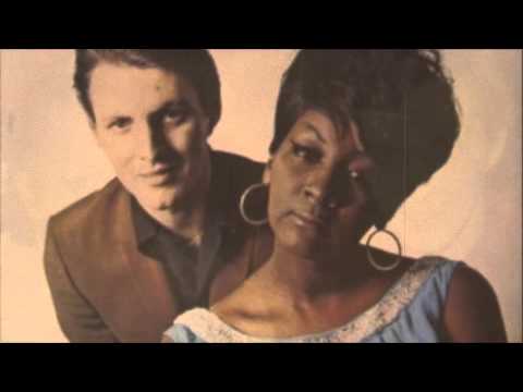 Reaching for the Moon - Billy Vera and Judy Clay