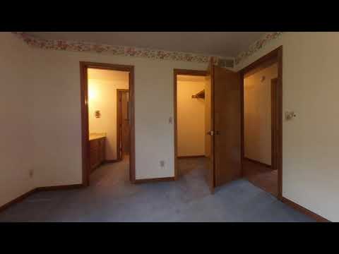 5131 NW Pueblo Ct, Topeka, KS home video tour