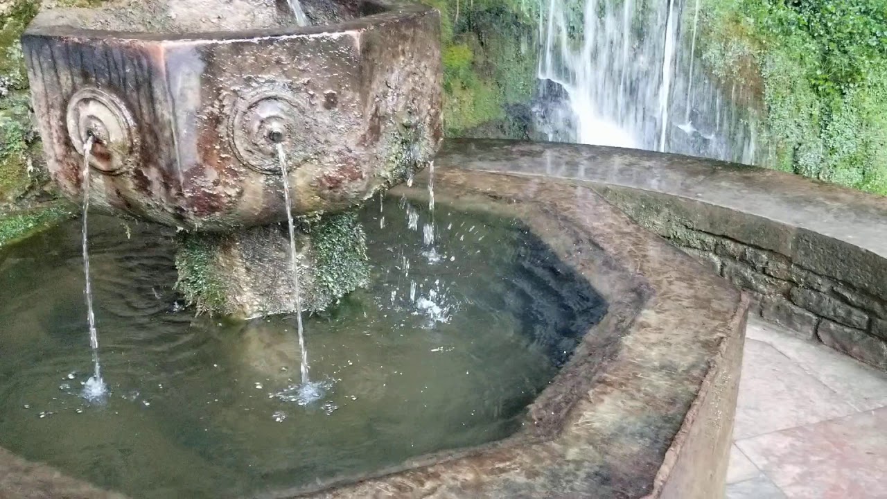 Santa Cueva de Covadonga
