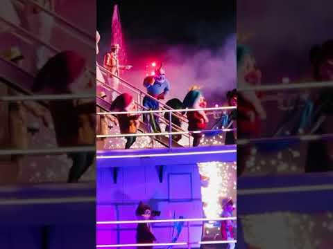 Fantasmic - Steamboat