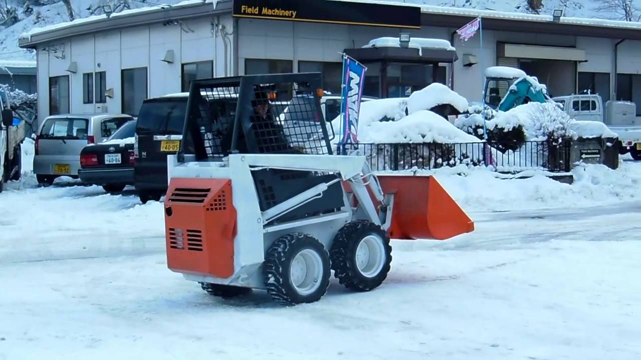 TCM BOBCAT 重機 建設機械 ジョジブサン 除雪 ボブキャット（スキッドステアローダー）を除雪車両として活用|中古