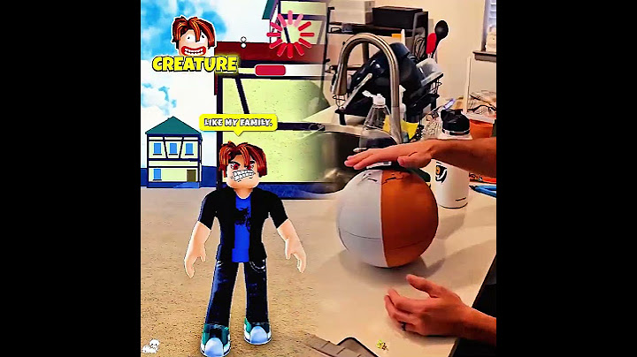 #pov  Everyone turns into a creature in Blox fruits! 🏓  #humor #funny  #shorts #roblox #fyp
