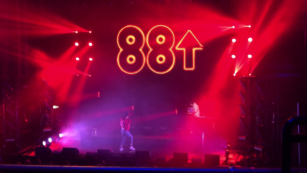 88 Rising Stage Tin (88rising: 88 Degrees and Rising Tour - Live Atlanta, GA - 10/16/18 ...