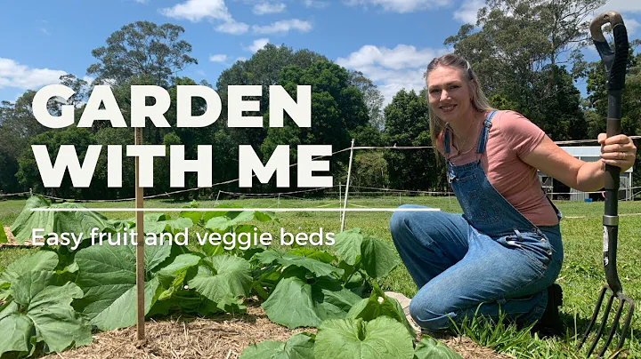 Garden with Me  Easy fruit and veggie beds. No Dig...