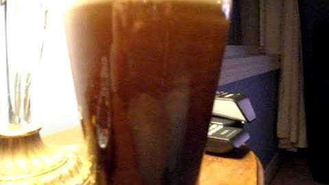 Guinness bubbles.AVI
