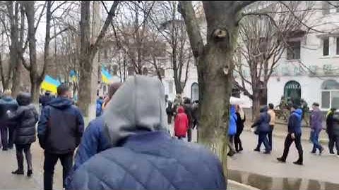 Стрельба на митинге в Новой Каховке