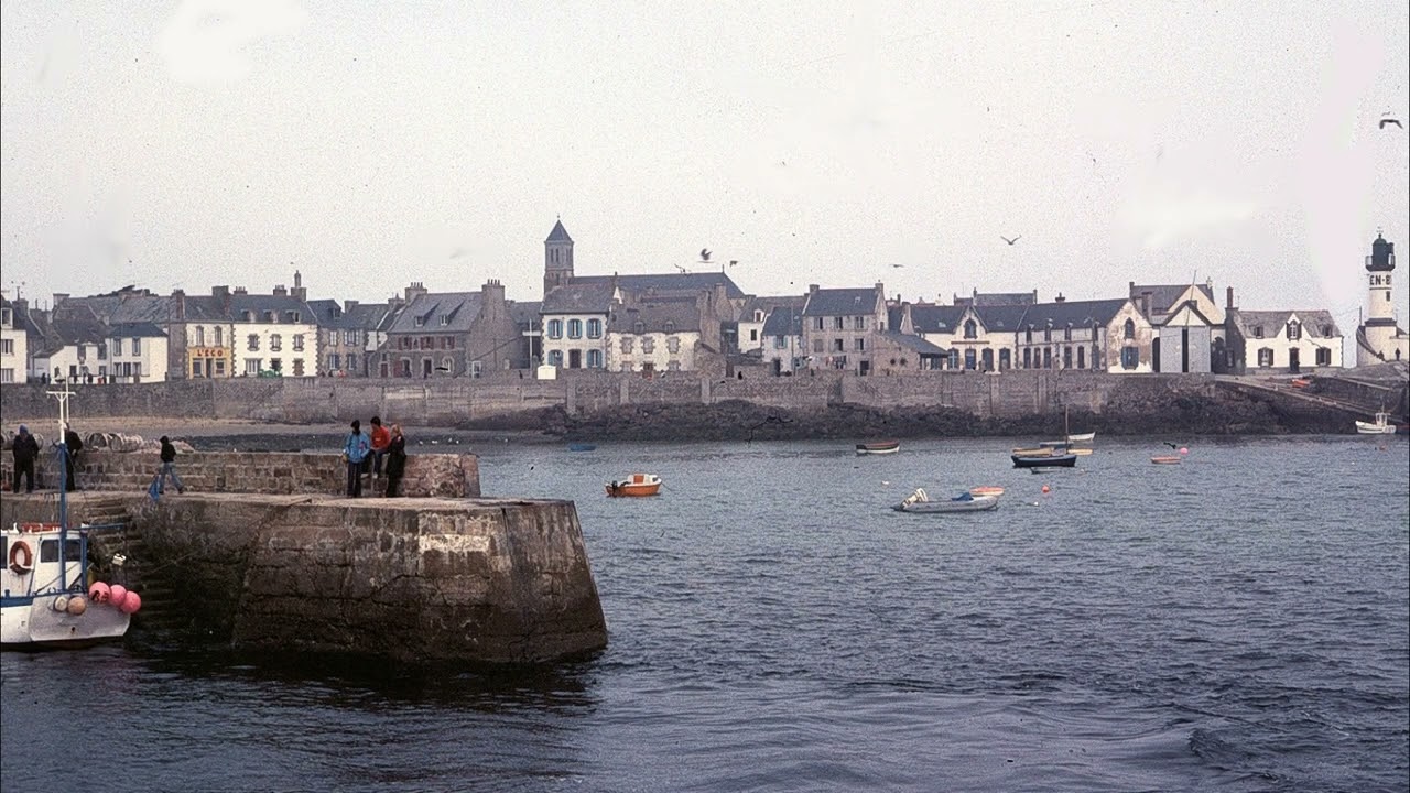 Bretagne 70 Pardon Ste Anne Ile de Sein