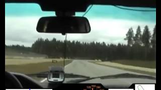 BMW E28 M535i racing on Valer racetrack