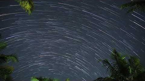 Star Trails Time Lapse (Stacked & Blended) (Comet Mode)