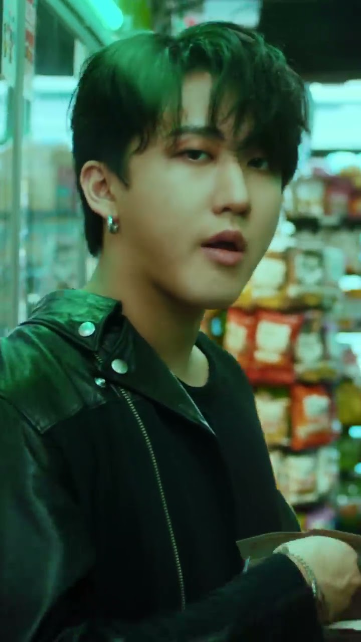 stray kids MAXIDENT JYP チャンビン Stray Kids “MAXIDENT” Trailer_Changbin ver. - YouTube