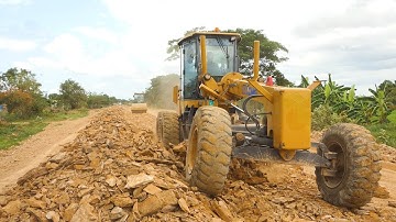 Excellent Combine Stone Process To Build Embankment With Heavy XCMG GR165 Motor Grader Driving