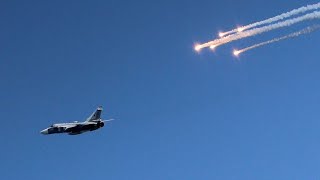 (24.11.2015) В СИРИИ ПОТЕРПЕЛ КРУШЕНИЕ СБИТ РОССИЙСКИЙ СУ 24 / ИГИЛ СБИЛИ РОССИЙСКИЙ САМОЛЕТ (ВИДЕО) (24.11.2015) В СИРИИ ПОТЕРПЕЛ КРУШЕНИЕ СБИТ РОССИЙСКИЙ СУ 24 / ИГИЛ СБИЛИ РОССИЙСКИЙ САМОЛЕТ (ВИДЕО)