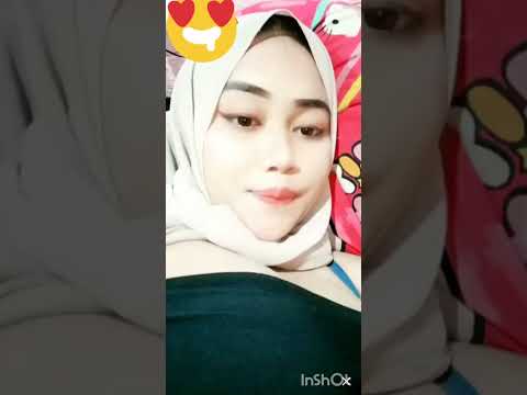 Live jilbab toge pamer belahan