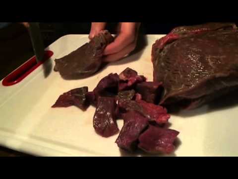Fleisch schneiden fürs Fondue - YouTube