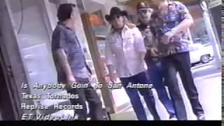 Miniatura de vídeo de "Texas Tornados  Is Anybody Going To San Antone"