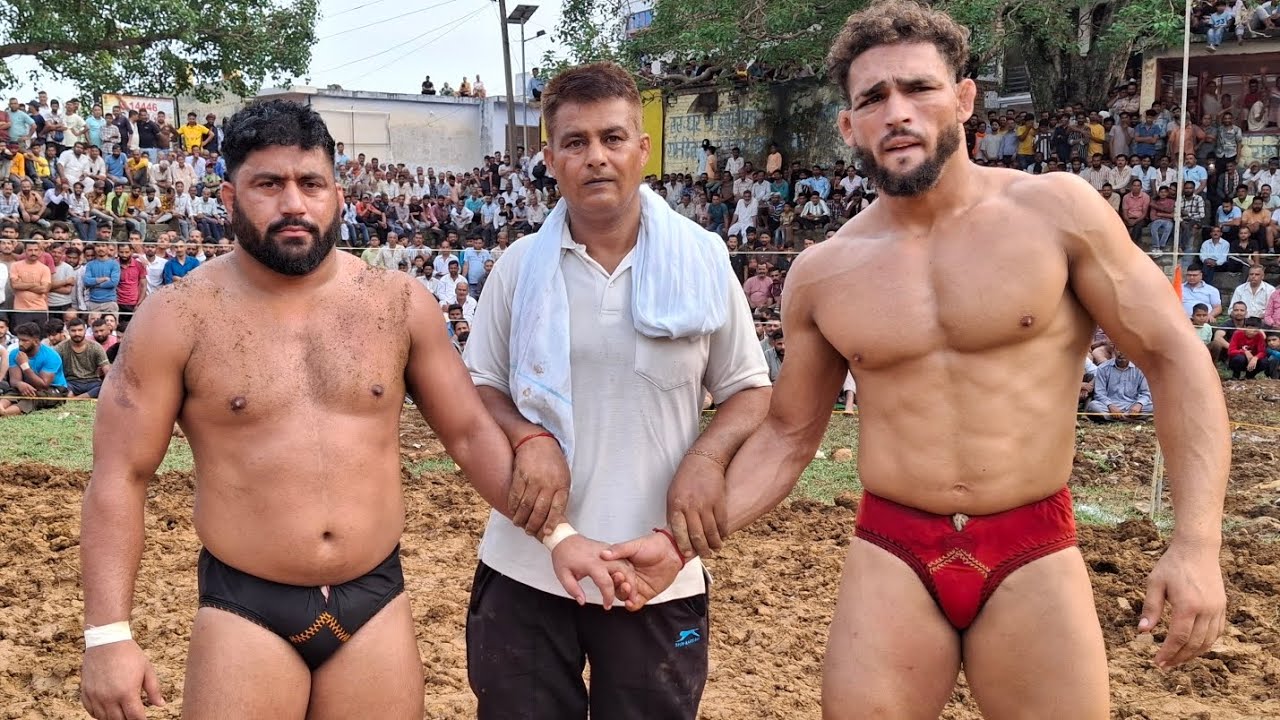 Balwan Reasi  v/s Raka Udhampur)  khusti Dangal Udhampur  21 June 2025)