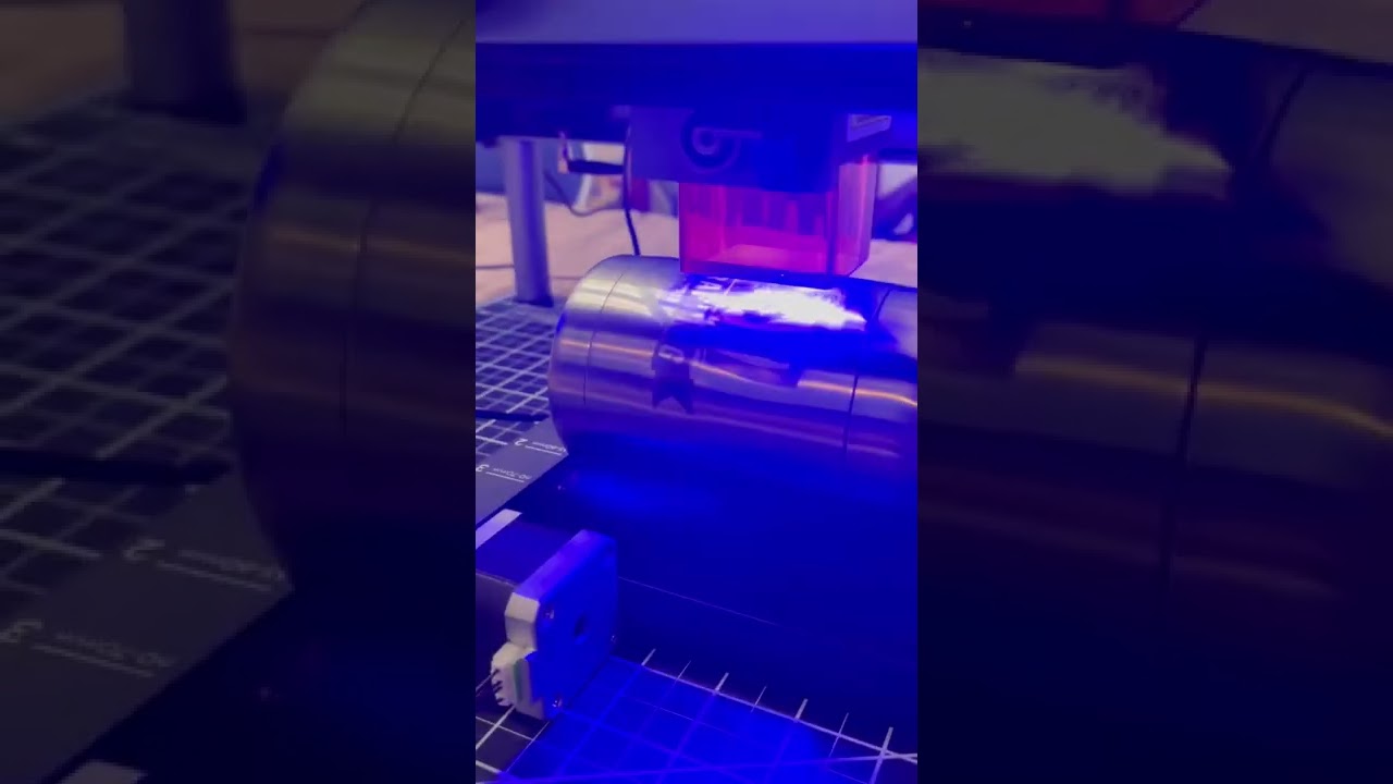 Using the XTool D1 to laser etch stainless steel. Incredible. YouTube