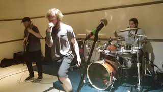 Download Lagu Crown Magnetar (Live) @ Eagles Aerie Hall; 04/22/18 MP3