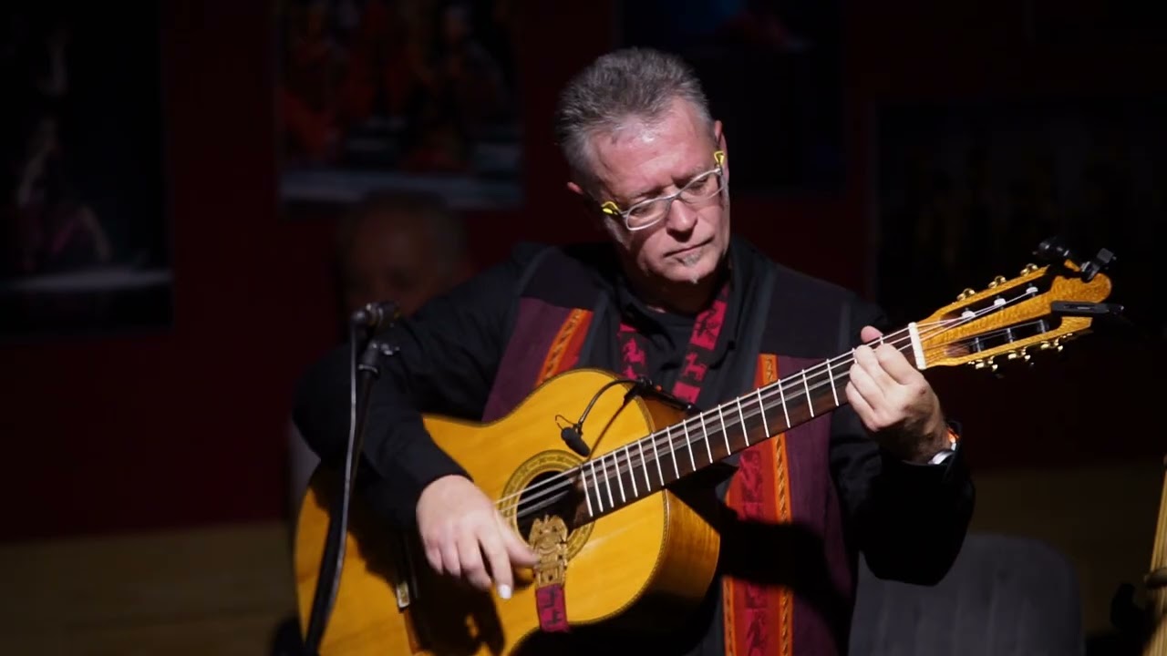 Los Gringos: Mi Quito Querido