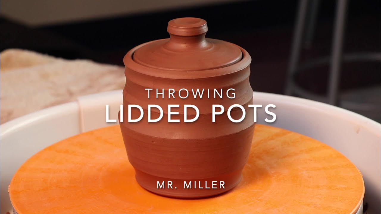 Throwing a Lidded Pot 