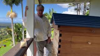 Beekeeping brood inspection with Stu