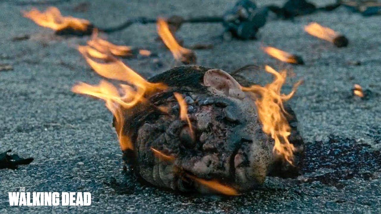 Daryl Explodes Saviors With RPG - The Walking Dead