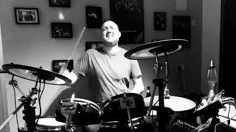 Jon Barnett playing Paul E Drapers Feeling My Hear...