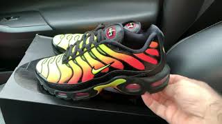 nike air max plus black volt solar red