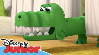 Doktor McStuffins: Gustav sidder fast i hegnet - Disney Junior Danmark